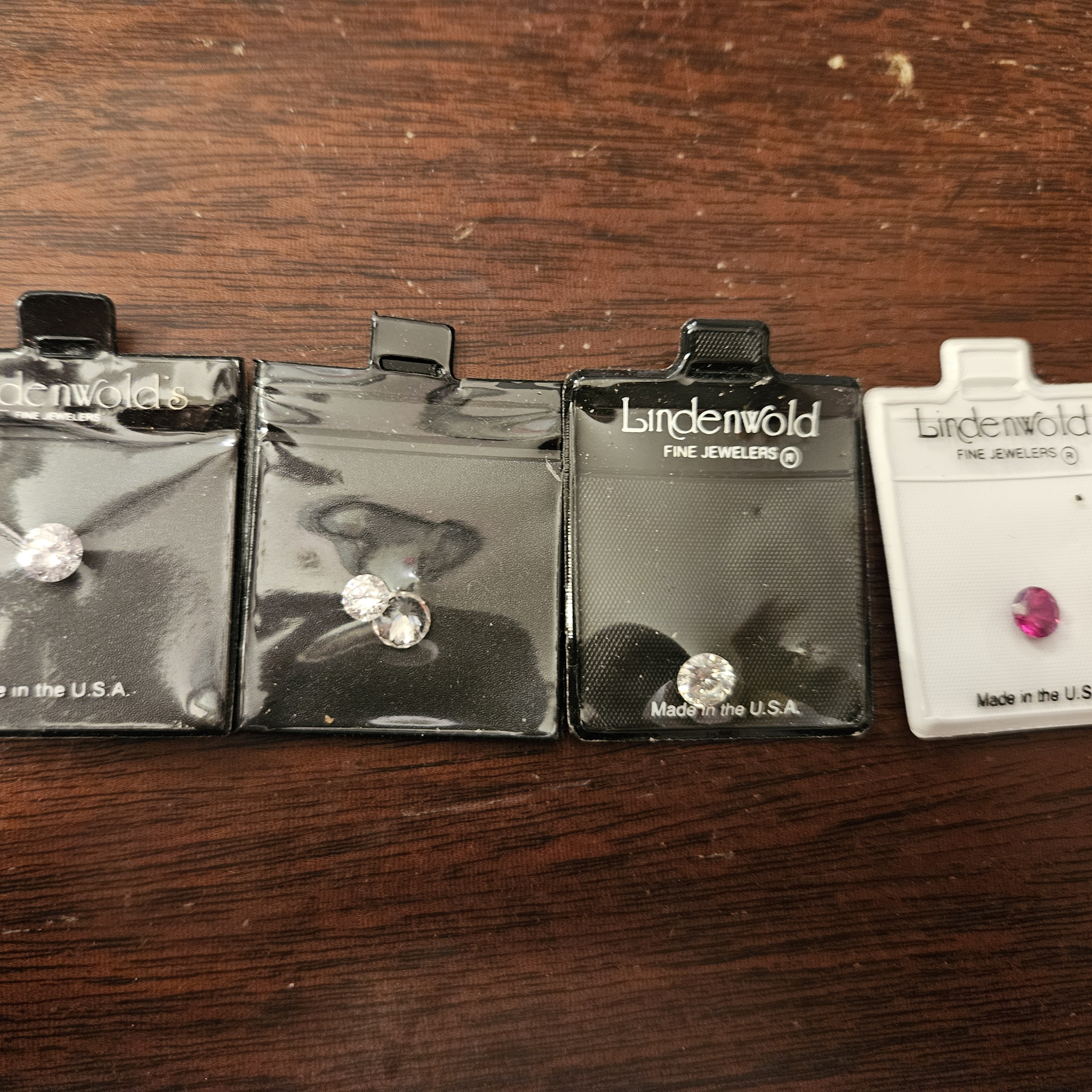 Linden Black And White Cell Phone Accessories